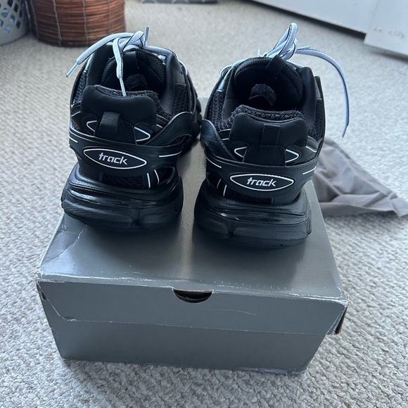 Balenciaga Track Size 45 - Picture 6 of 9